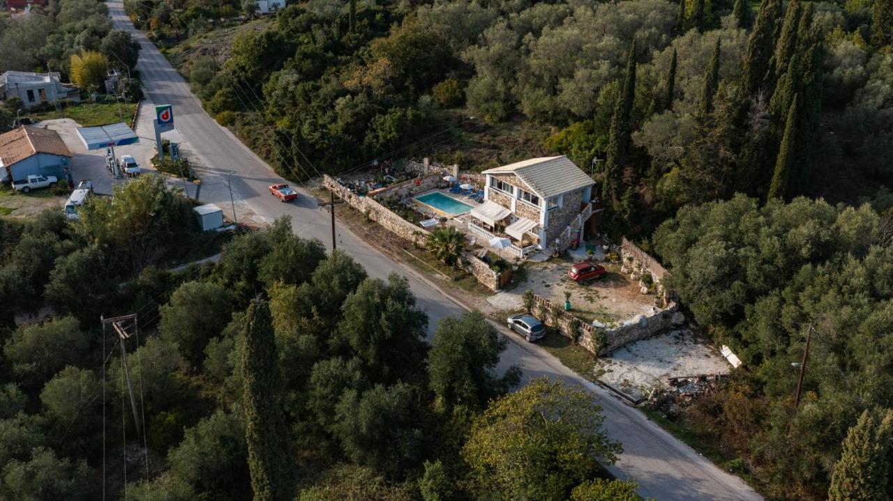 Kouramádes Stelios Stone House Sinarades 빌라 외부 사진